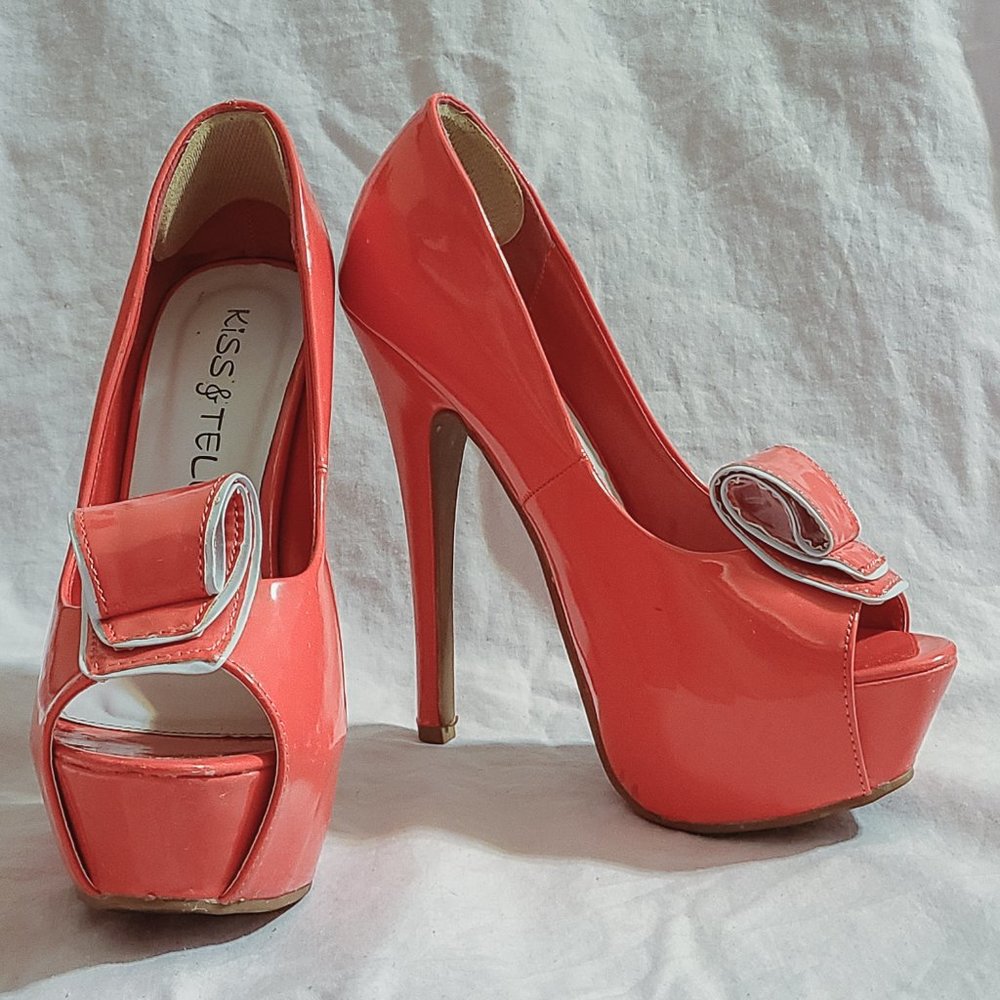 Kiss & Tell Peep Toe with Bow Stiletto Pumps